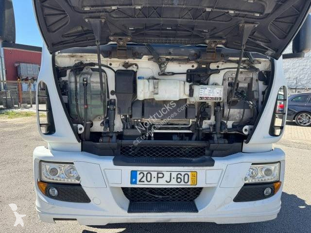 Camion Iveco 180E32
