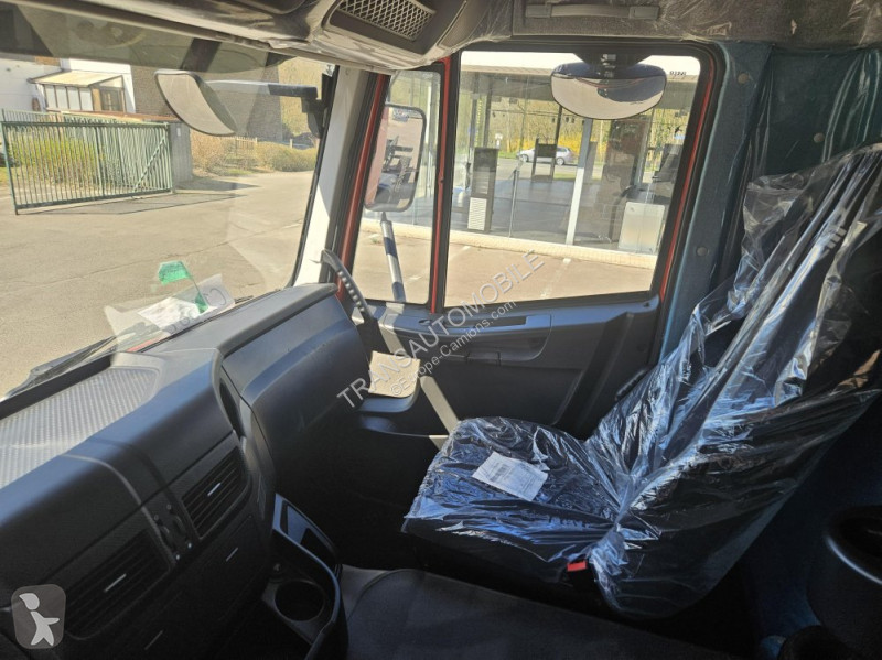 Camião Iveco 44.38 HD9
