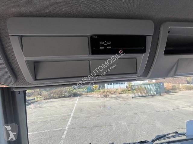 Camião Iveco ML150E24WS