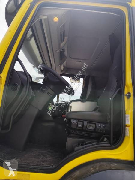 Camion Iveco 260 S 46