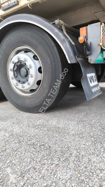 Lastbil Scania 360