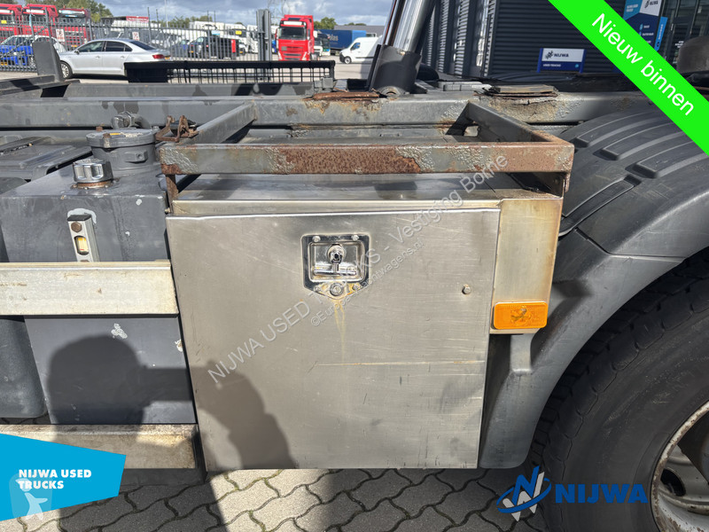 Camião Volvo 500 8x4 Naafreductie + Kabelsysteem