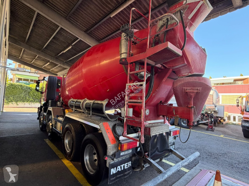 Camion Iveco 340t40trakker   8x4