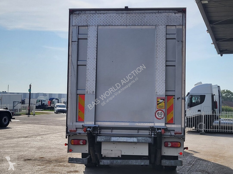 Camião Volvo 280