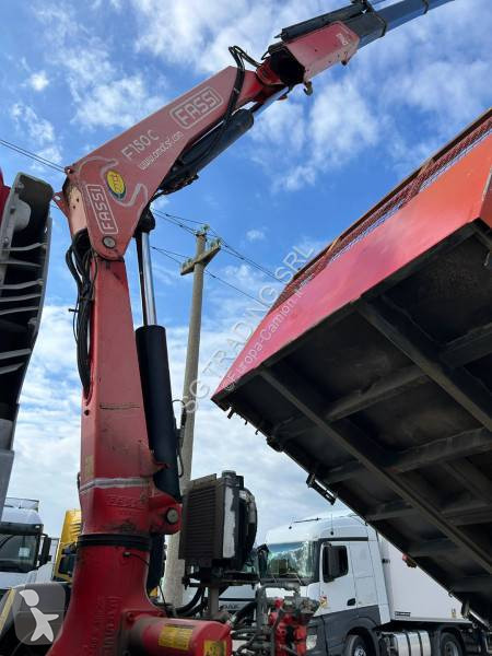 Iveco 180 E 28 truck