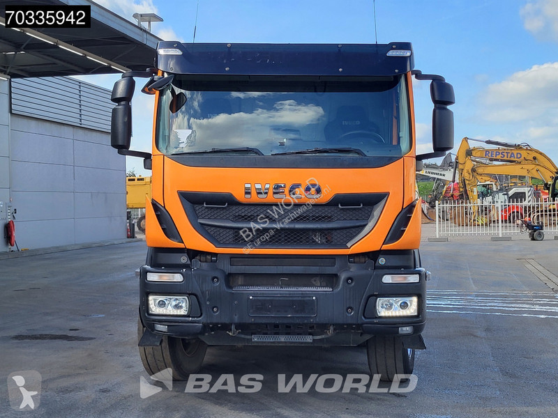 Iveco 410 8X4 Meiller tipper Steel suspension...