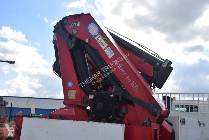 Camion DAF 75310 +HMF 3000 Powerlift crane 30T...