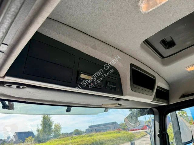 Грузовик Mercedes 3243...