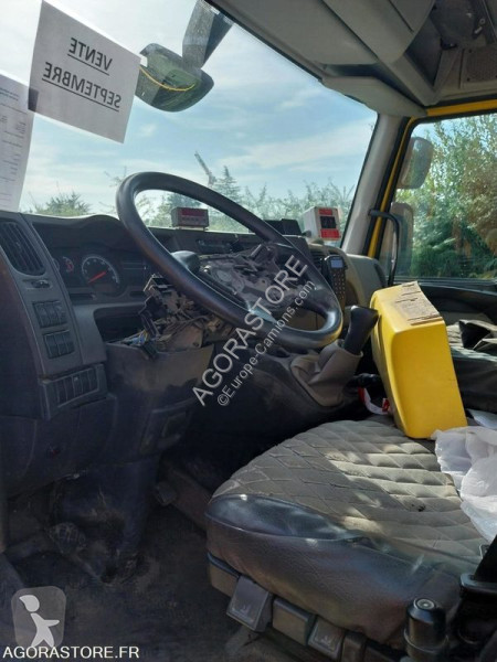 Camion Renault MIDLUM