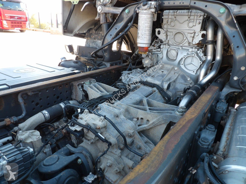 Camion Mercedes ACTROS 3353-6X4-RETARDER-NEW...