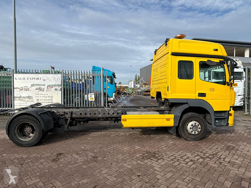 Ciężarówka Mercedes 1530 Chassis Cabine -...