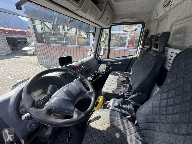 شاحنة Iveco  120E
