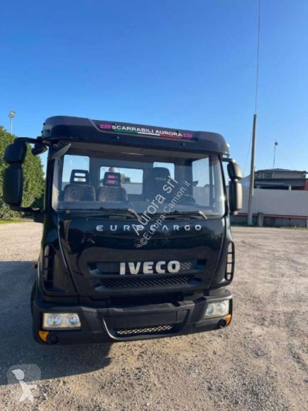 Camion Iveco EUROCARGO 75E18 CON SCARRABILE NUOVO