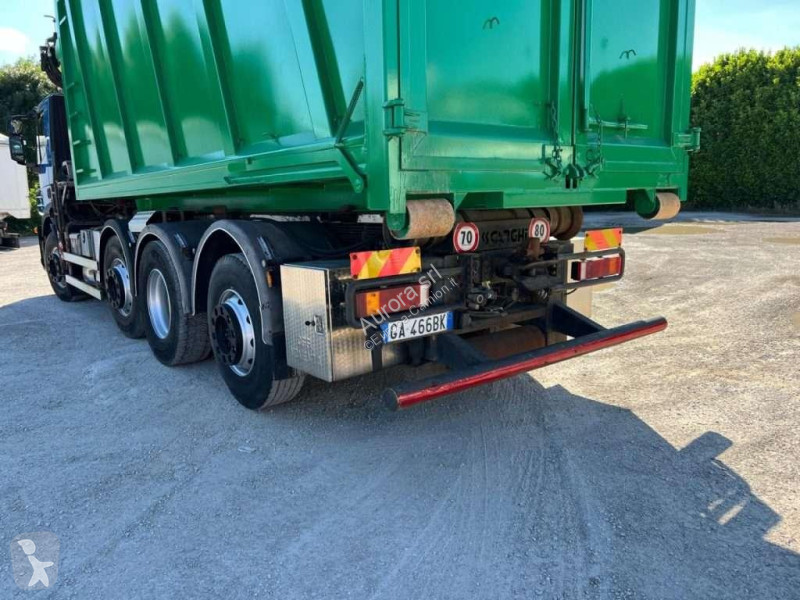 Camion Iveco STRALIS 260.450 SCARRABILE CON GRU
