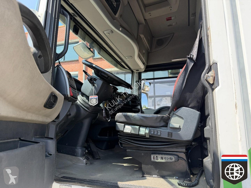 Камион Renault MAGNUM 520 Euro 5 - Open flatbed...
