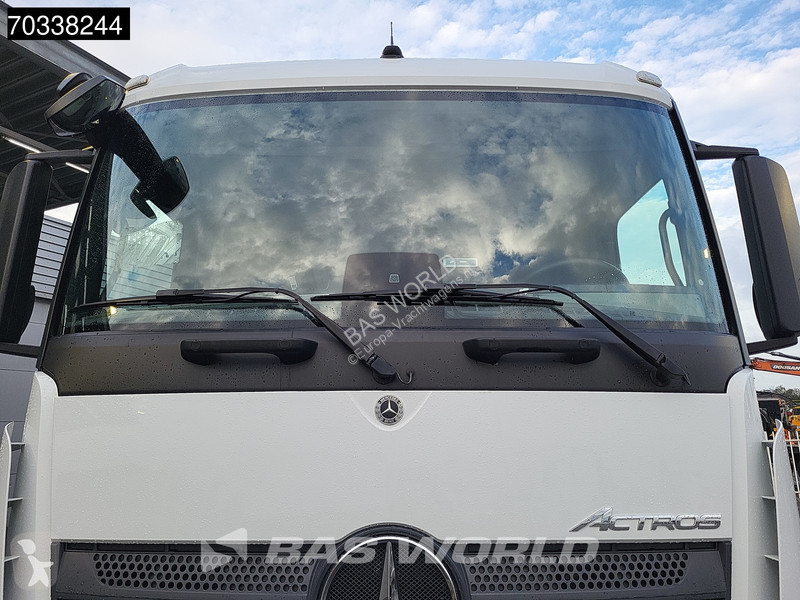 شاحنة Mercedes 1842 4X2 6,18m Box Tailgate...
