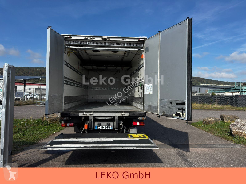 شاحنة Mercedes 1218 Mit Carrier Sp 1250Mt