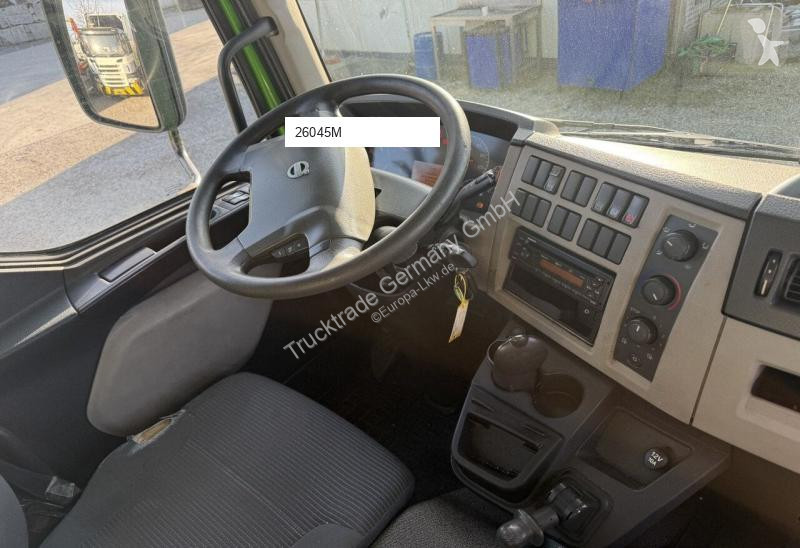 شاحنة Volvo FLL-290