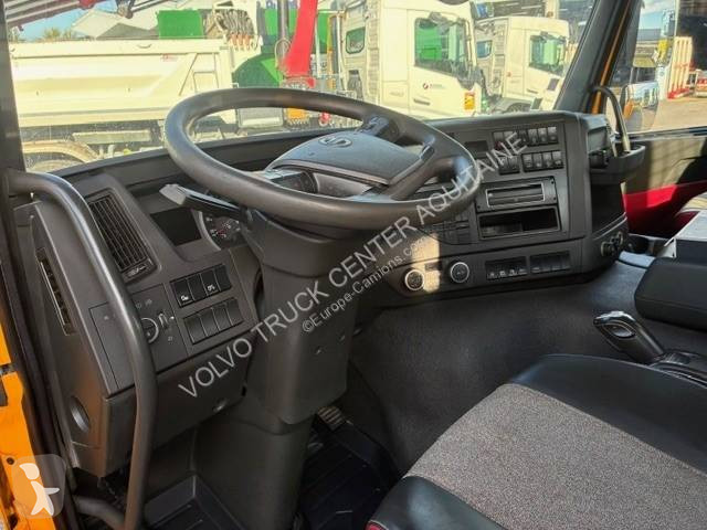 Camion Volvo 420
