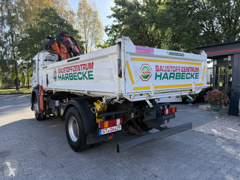 Camion Mercedes 1829 K 4X2 Kipper mit Kran...