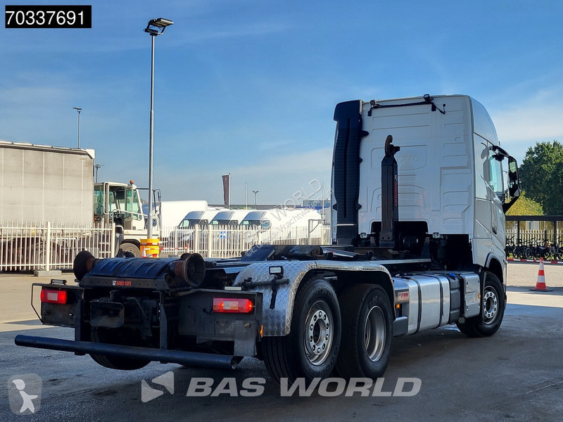 Kamion Volvo 500 6X2 HIAB ULT21S61...