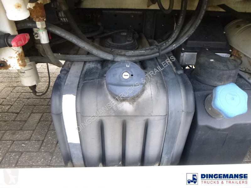 شاحنة Iveco 150E22 4x2 Euro 4 Manlift Comilev...