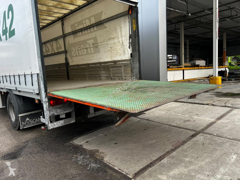 Kamion Scania P230 4X2 + ZEPRO IFT 2500 KG