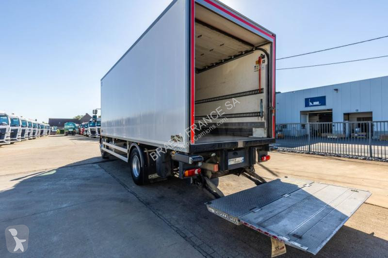 DAF 250 +CHEREAU+THERMO KING+DHOLLANDIA1.5 T truck