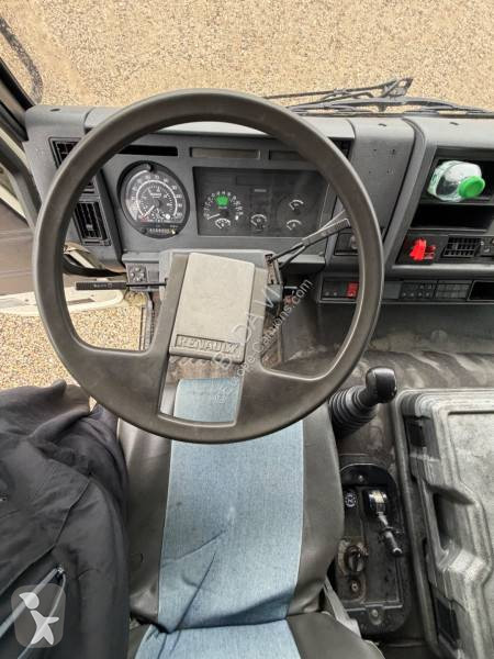 Renault 330 truck