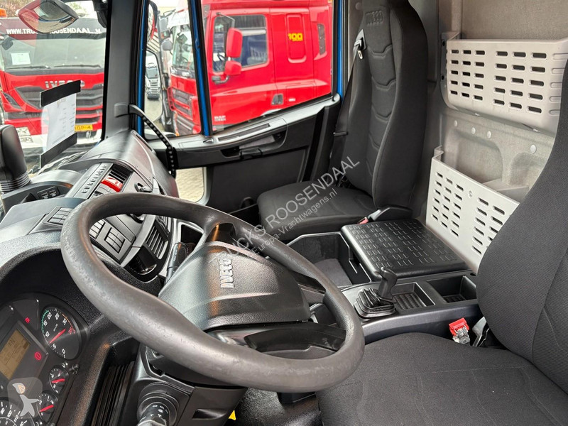 Iveco 120 E 21 + LOAD LIFT + EURO 6 truck
