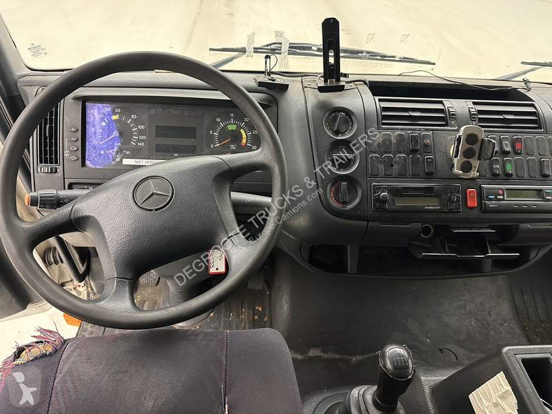 Kamion Mercedes 1318