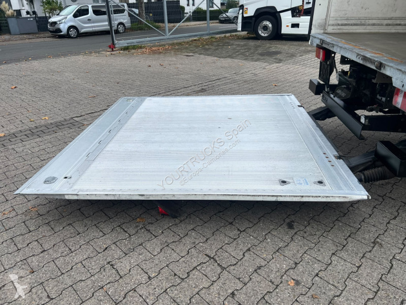 MAN TGM 15.250 E6 Koffer 8m   LBW 2.000kg   AHK...