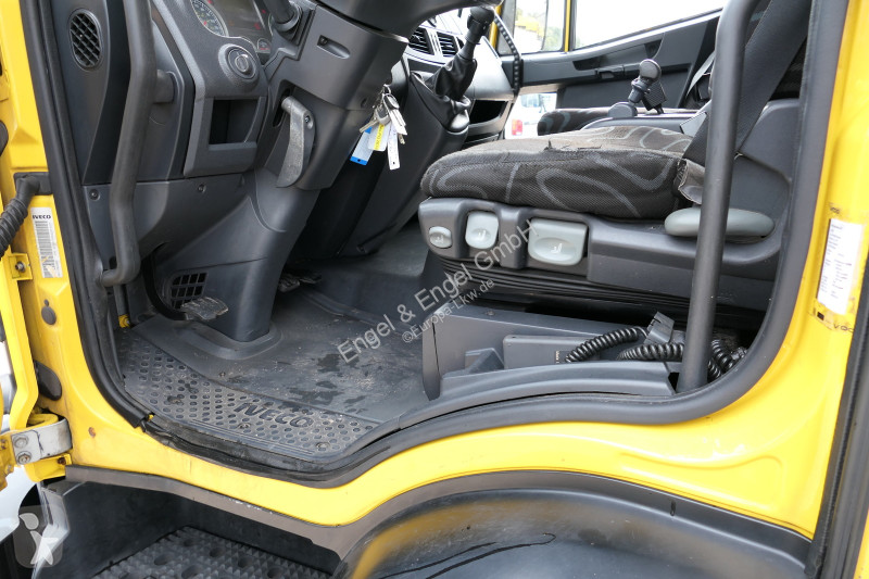 Kamion Iveco EuroCargo ML 120 E 28 AHK LBW