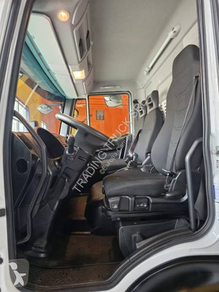 Iveco 120 E 25 truck