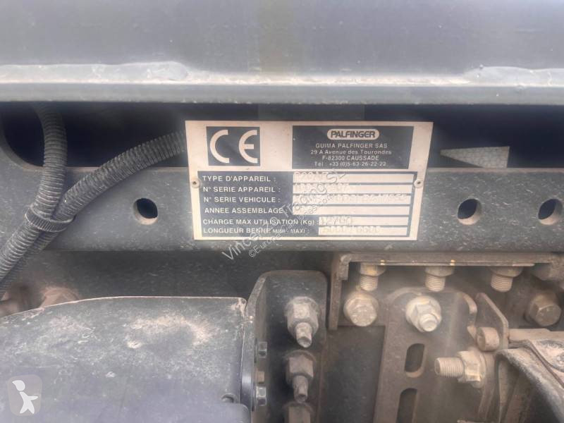 Kamion Volvo 500