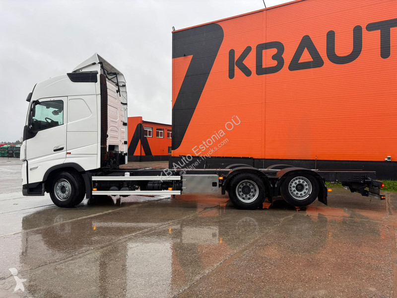 Volvo FH 500 6x2*4 OY 48282 km / DRIVING SCHOOL...
