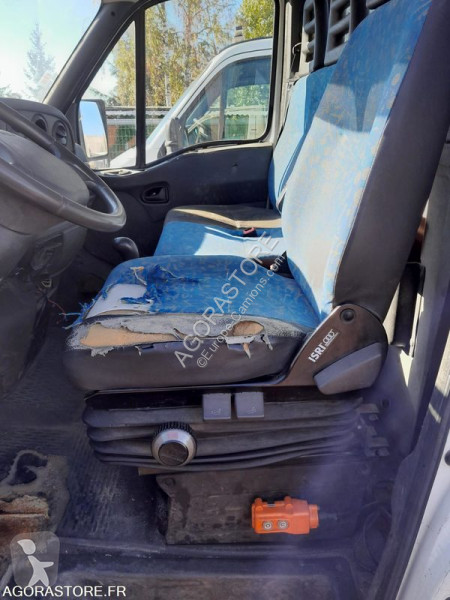 Iveco DAILY C35-11 truck