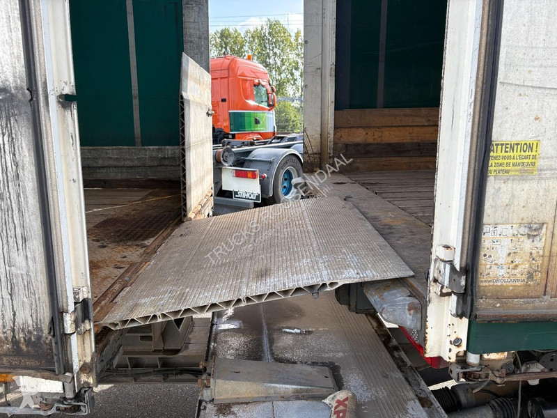 شاحنة Volvo 500 + 110 M3 COMBI + incl trailer +...