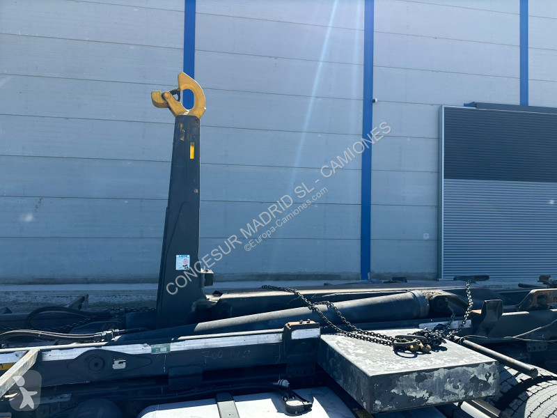 Mercedes  2553 L BDF truck