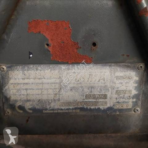Kamion Volvo 420