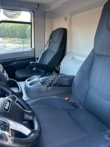 DAF 320 truck