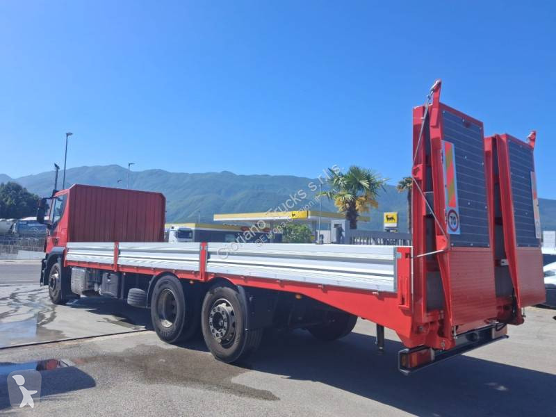 Kamion Iveco 260 E 36