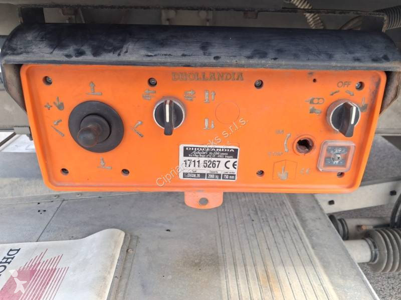 Lastbil Iveco 140 E 25