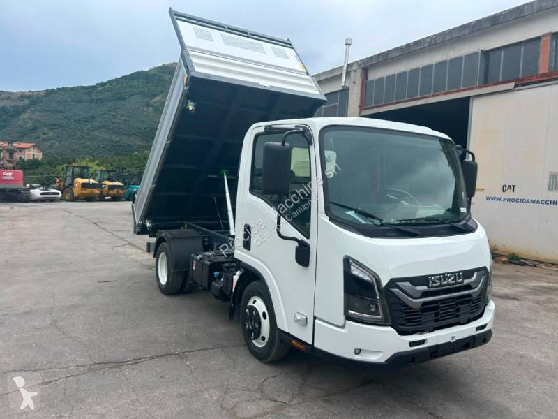 Kamion Isuzu