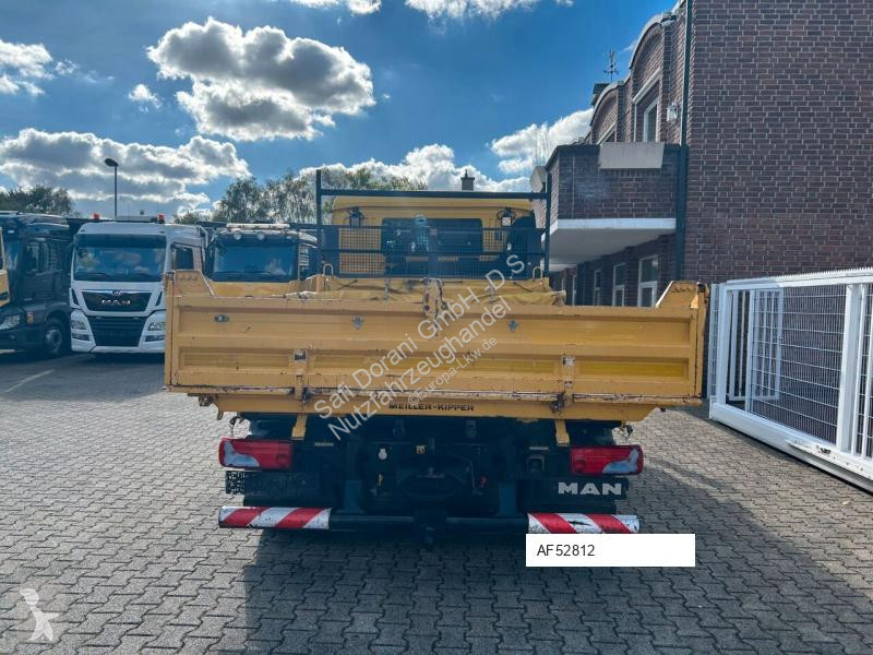 MAN 8.250 TGL truck