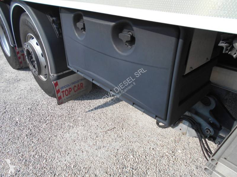 Kamion Iveco 260 S 36