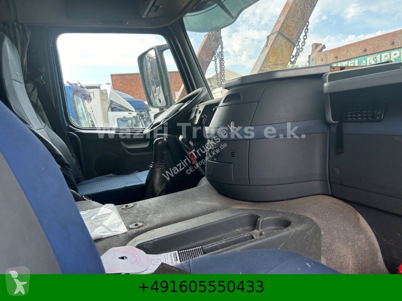 Volvo 340 truck