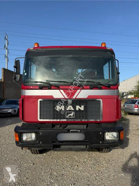 Kamion MAN 33.322