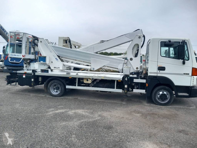 Kamion  mx270