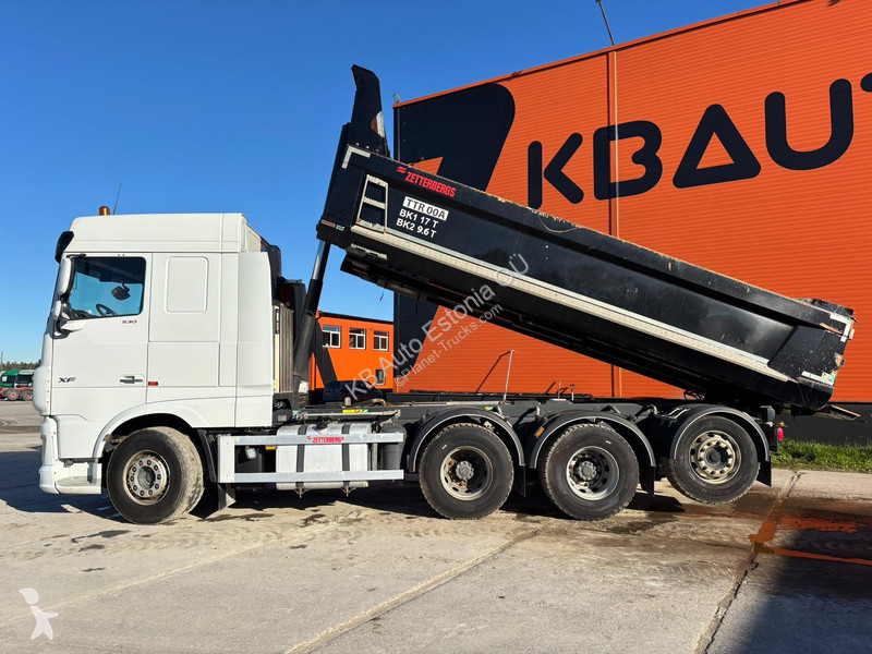 DAF 530 8x4*4 BOX L=6036 mm truck